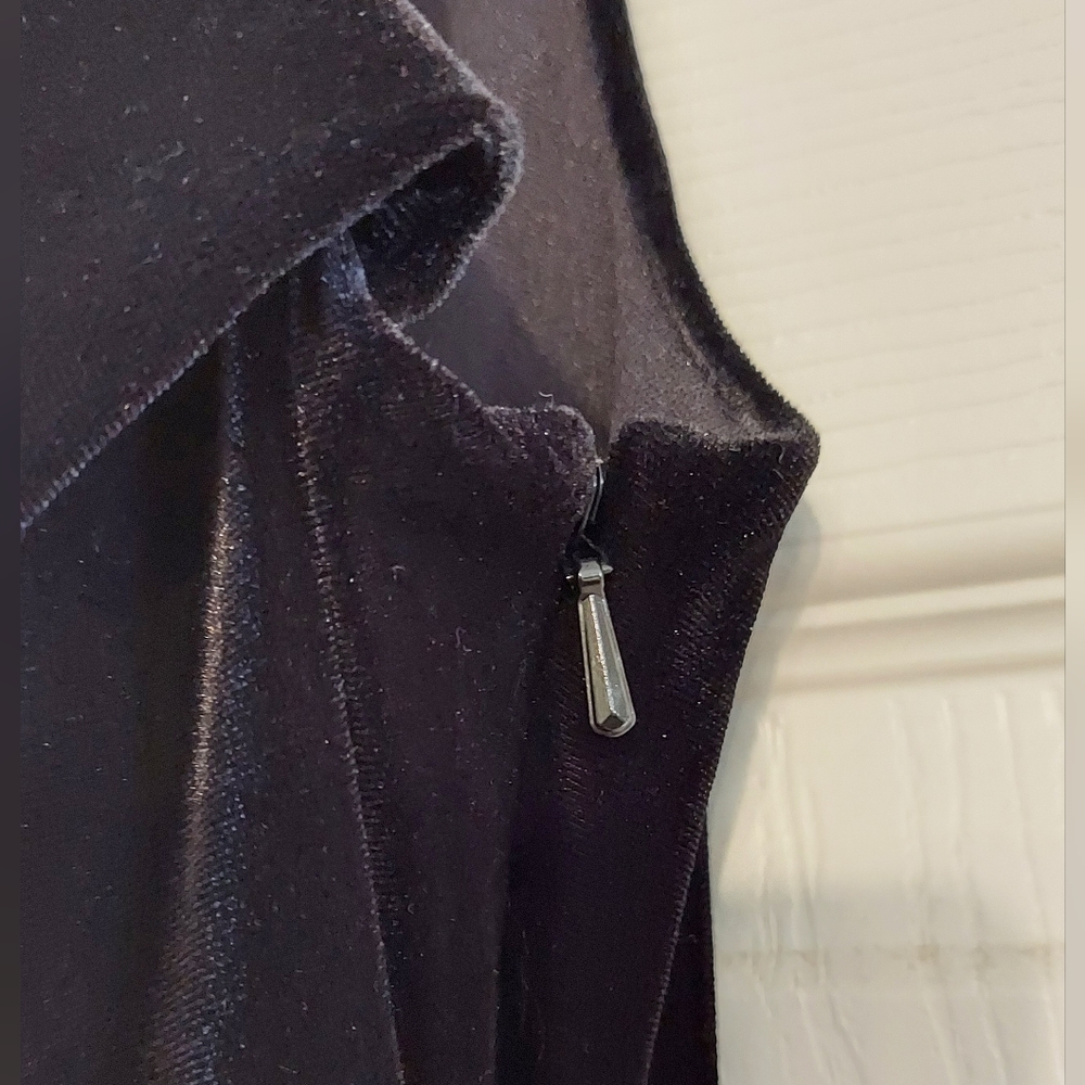 EVAN PICONE | 6P Velour/Velvet Little Black Dress - Picture 3 of 4